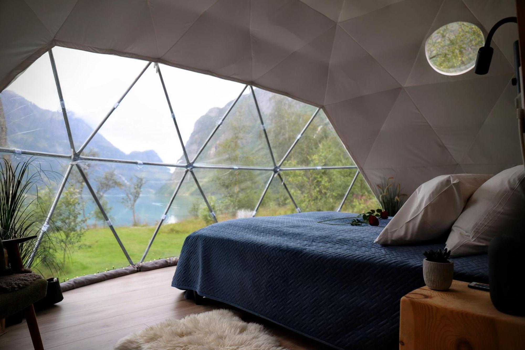 Olden Glamping - One With Nature Stryn Kültér fotó